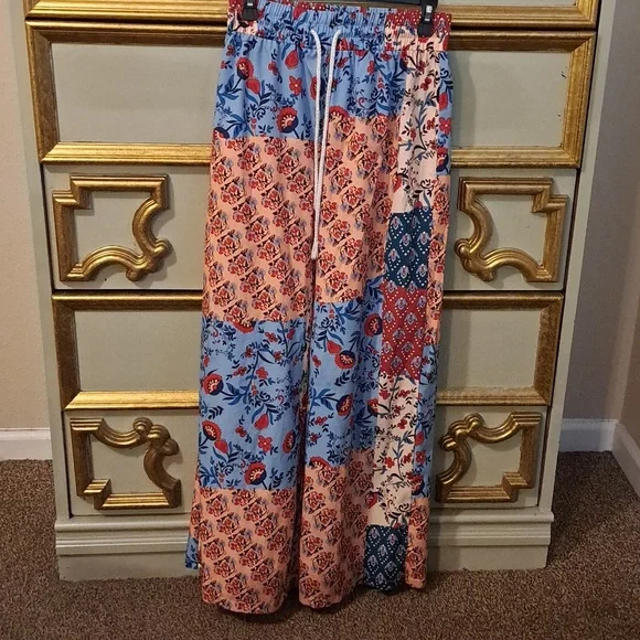 Floral Patchwork Flare Pants - Picture 2 of 6